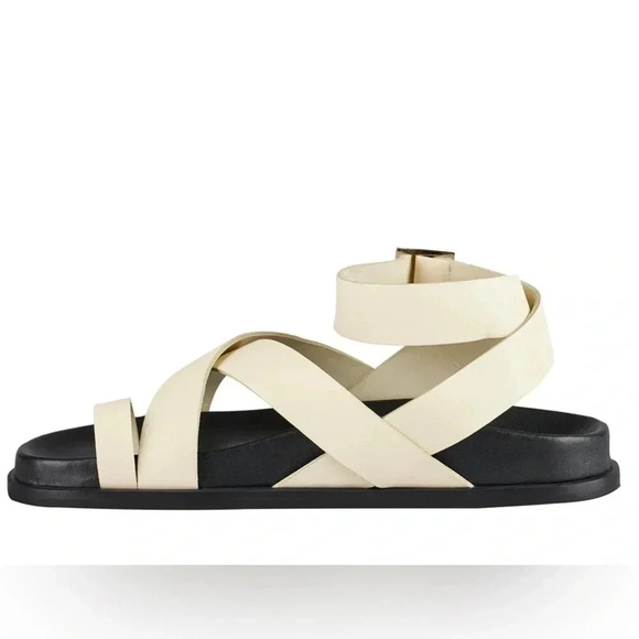 Sol-Sana hitch footbed cream leather sandals new size 10 (41) Liberte - Picture 2 of 4